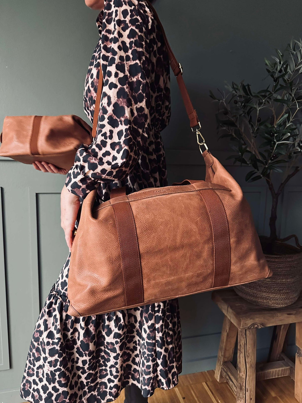 Coffret cadeau Sac week-end avec trousse de toilette - Cognac