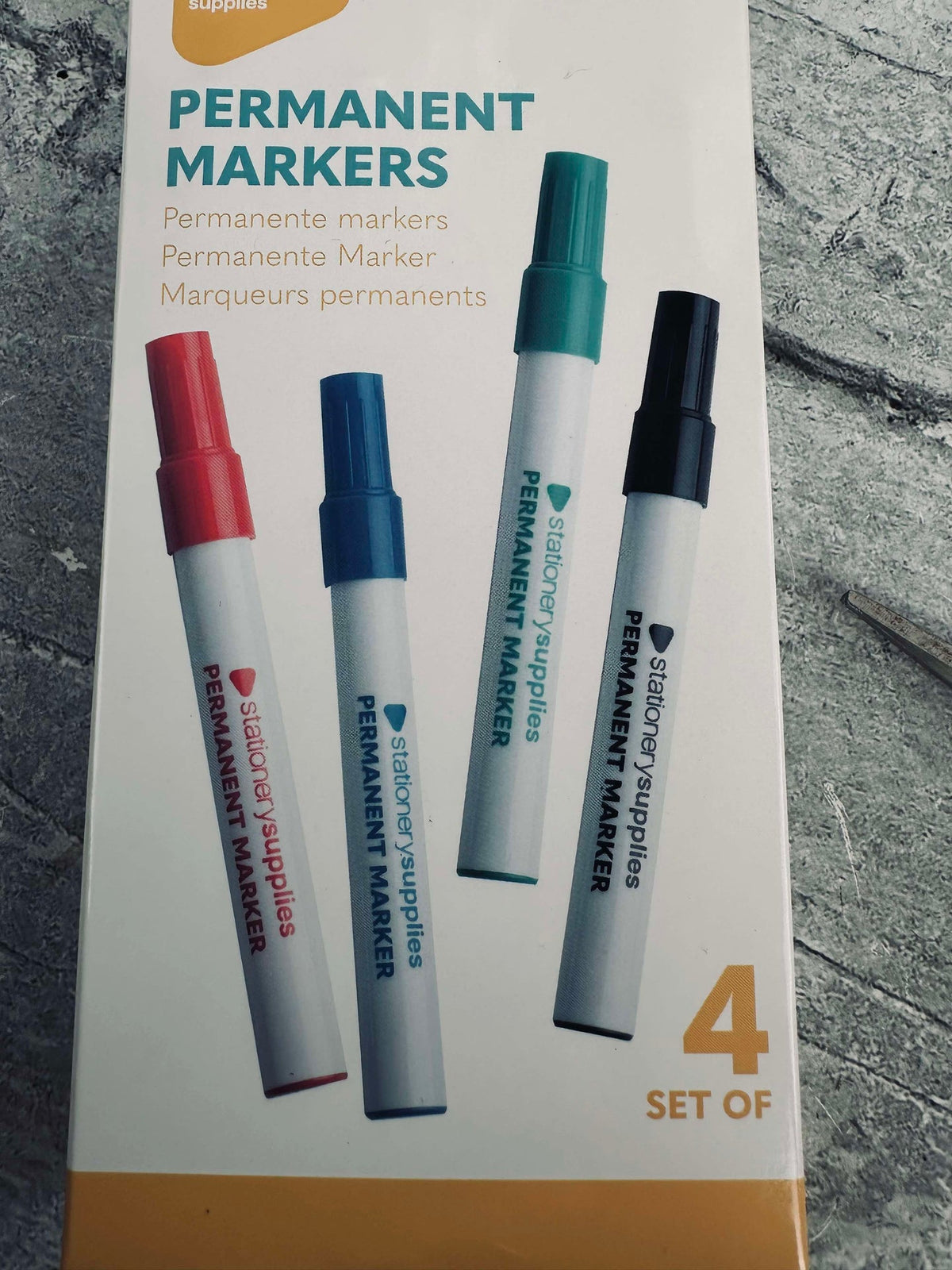 Marqueurs permanents - Lot de 4 pièces