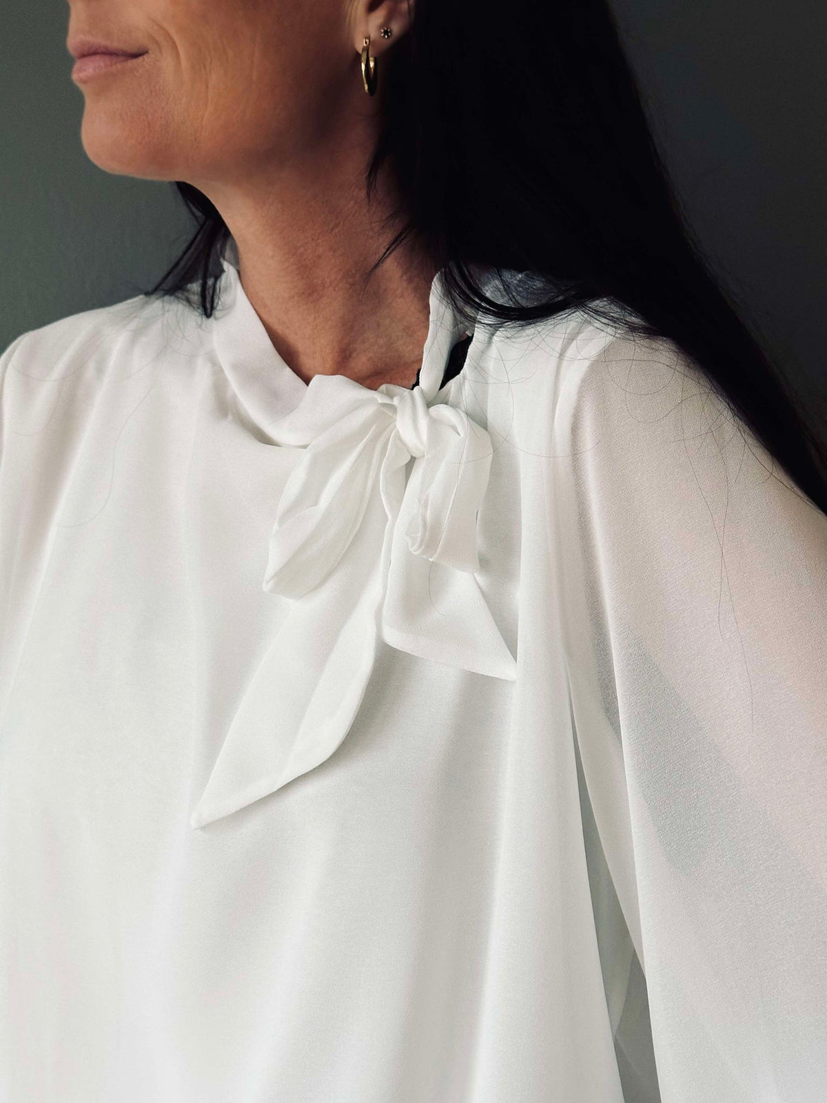 Blouse avec nœud - White