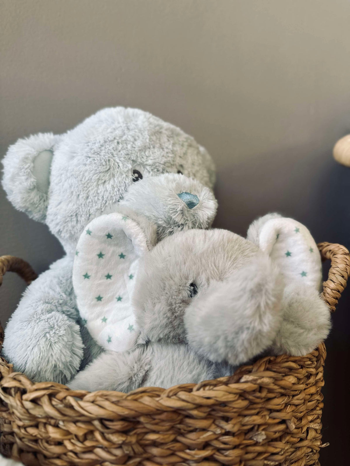 Éléphant en peluche - 25 cm - Gris