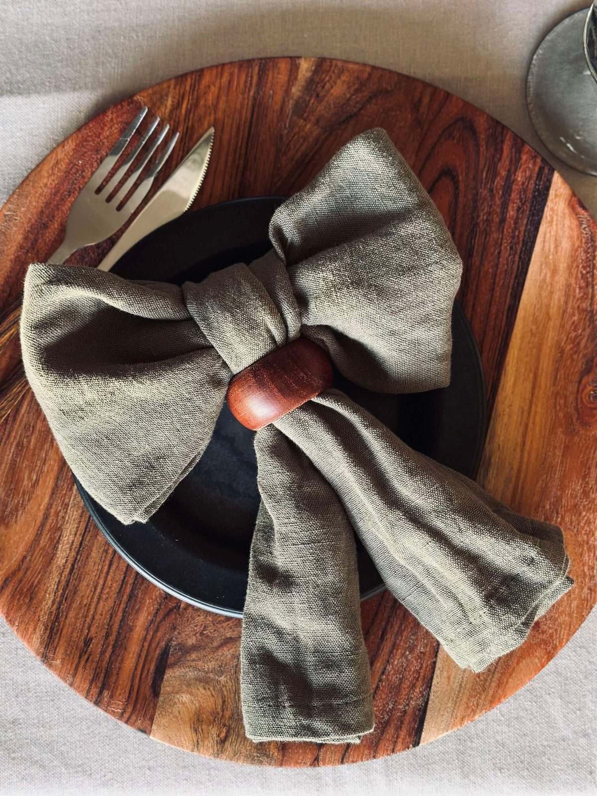 Assiette en acacia - 25 cm