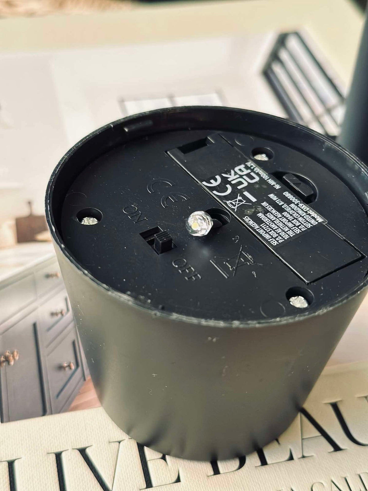 Lampe de table KIA solar