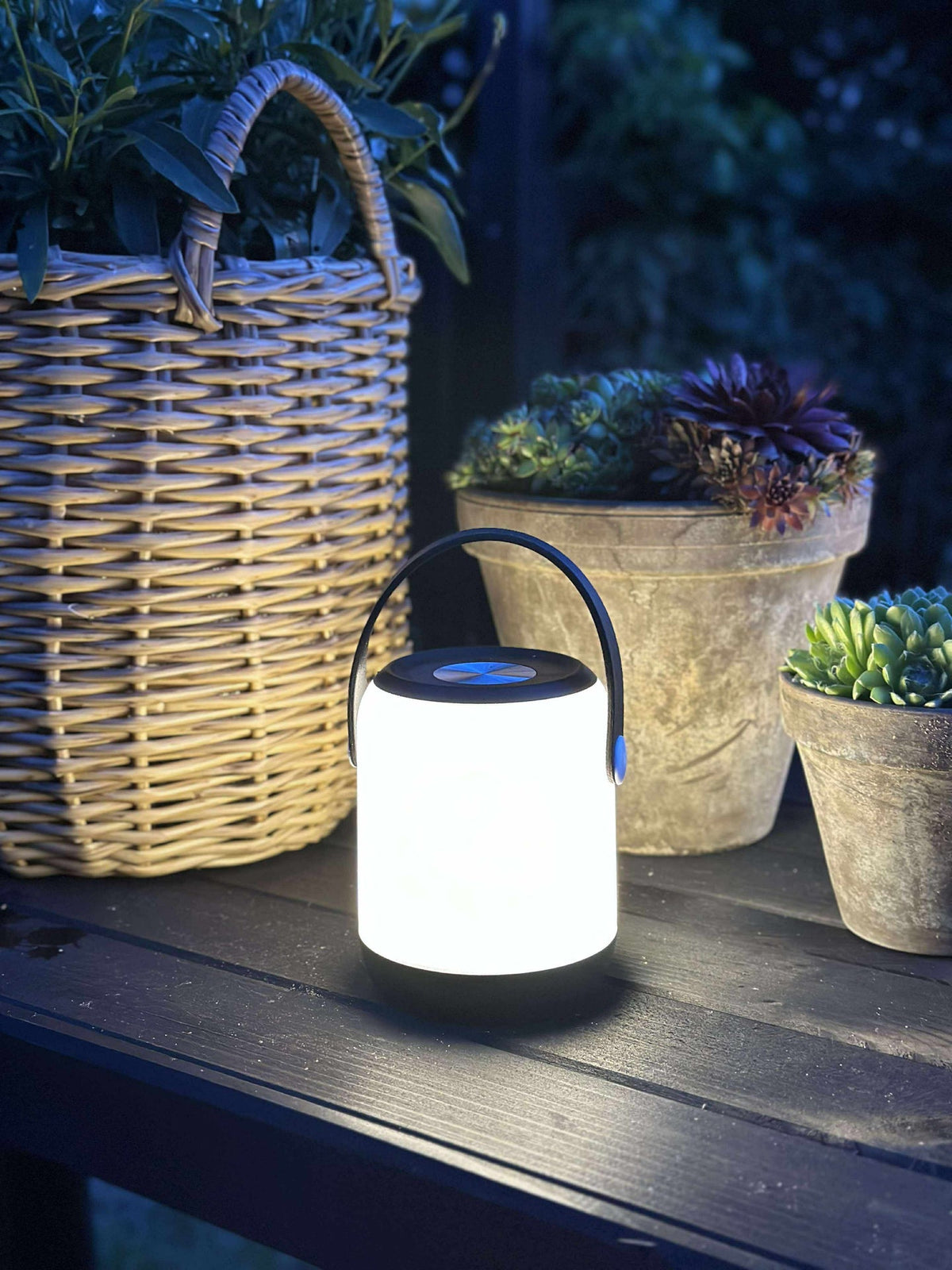 Lanterne LED tactile avec sangle