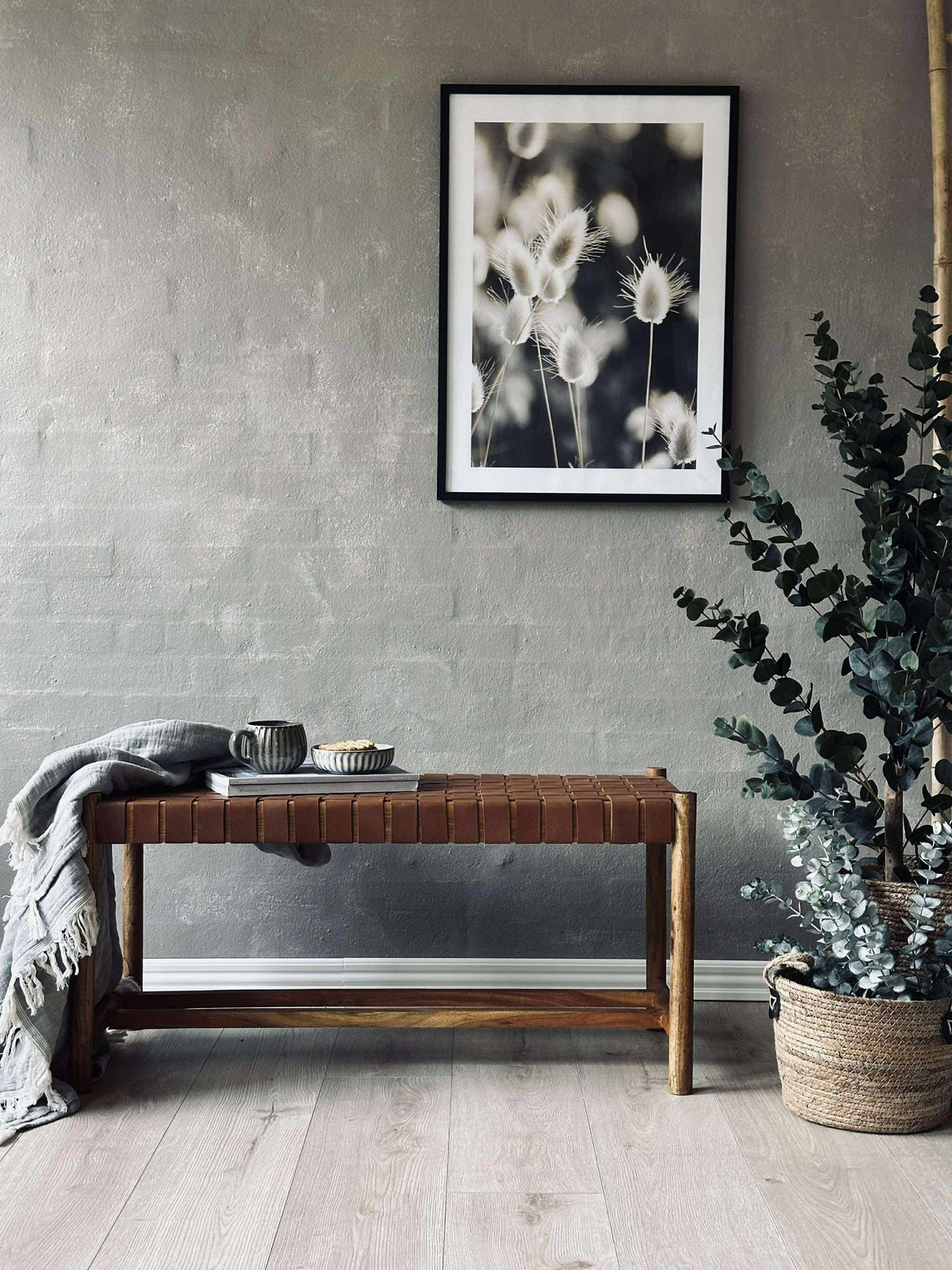 Banc avec assise tressée - cuir cognac