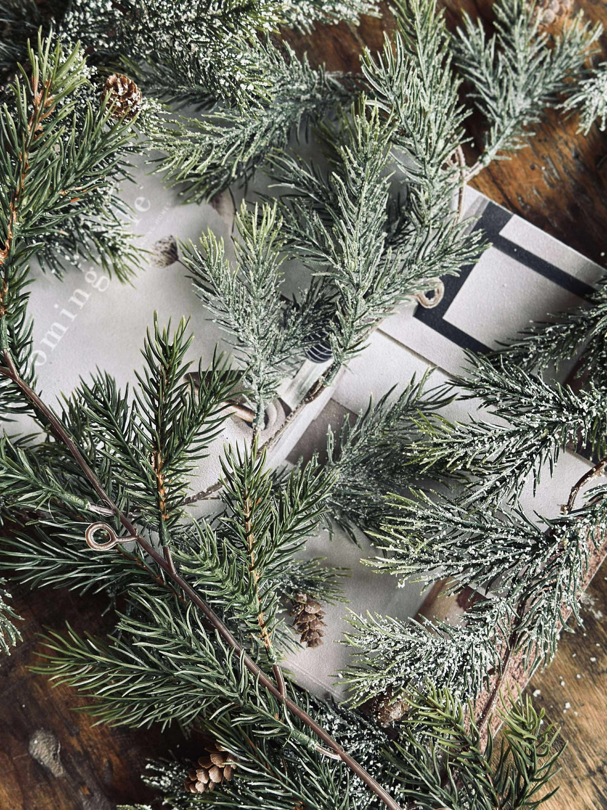 Guirlande en sapin 180 cm - MIX