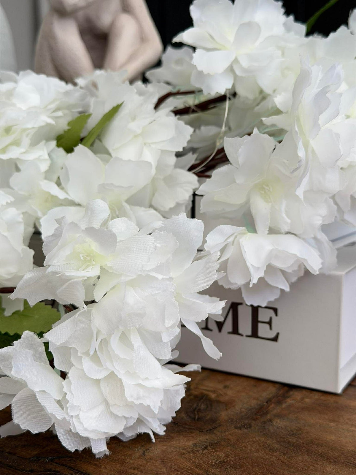 Branche de cerisier lumineuse - Blanche