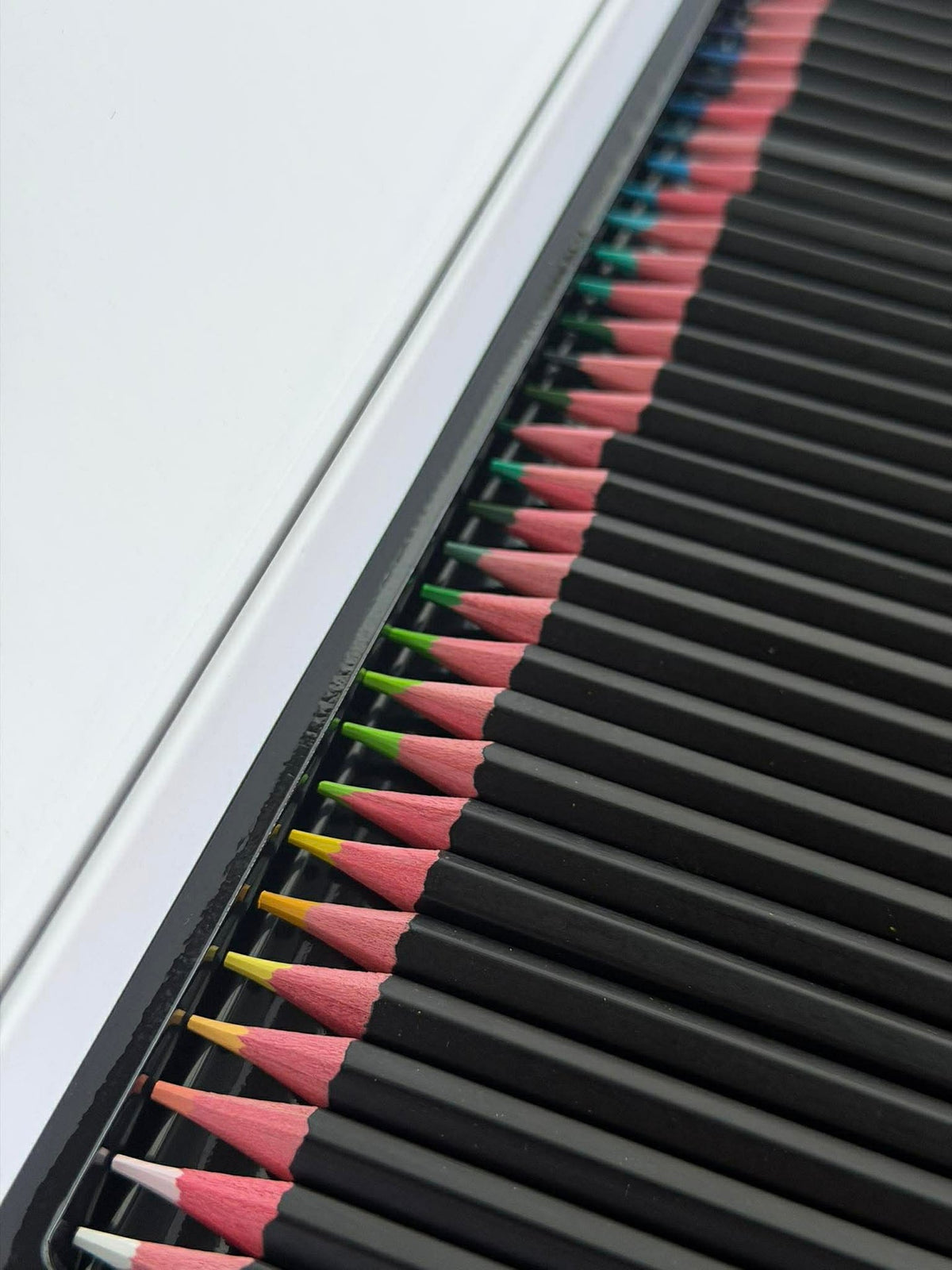 Crayons de couleur - 80 pièces