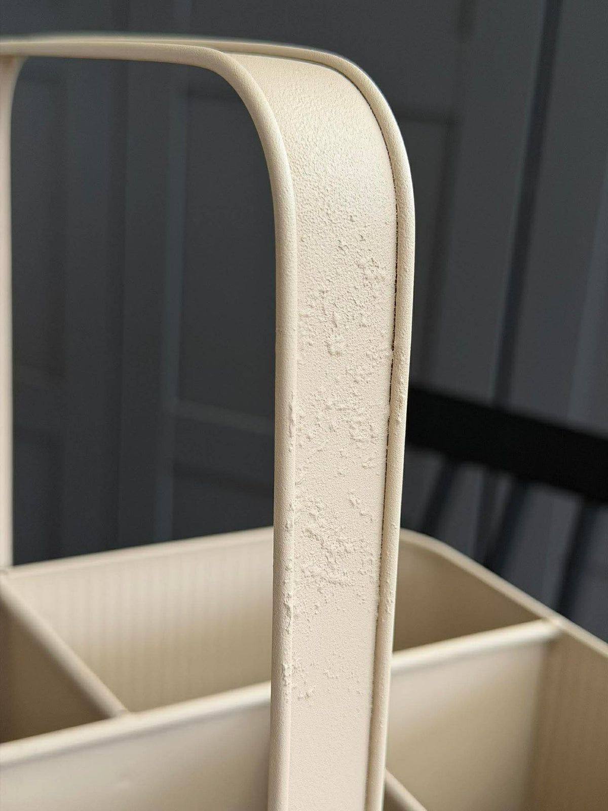 Panier avec anse - métal beige