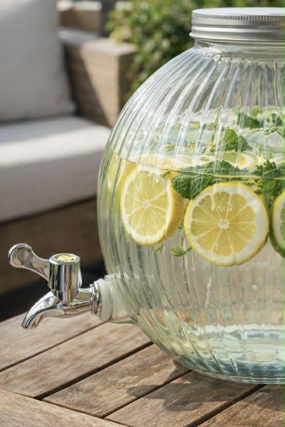 Distributeur pour boissons froides - 5,5 litres.