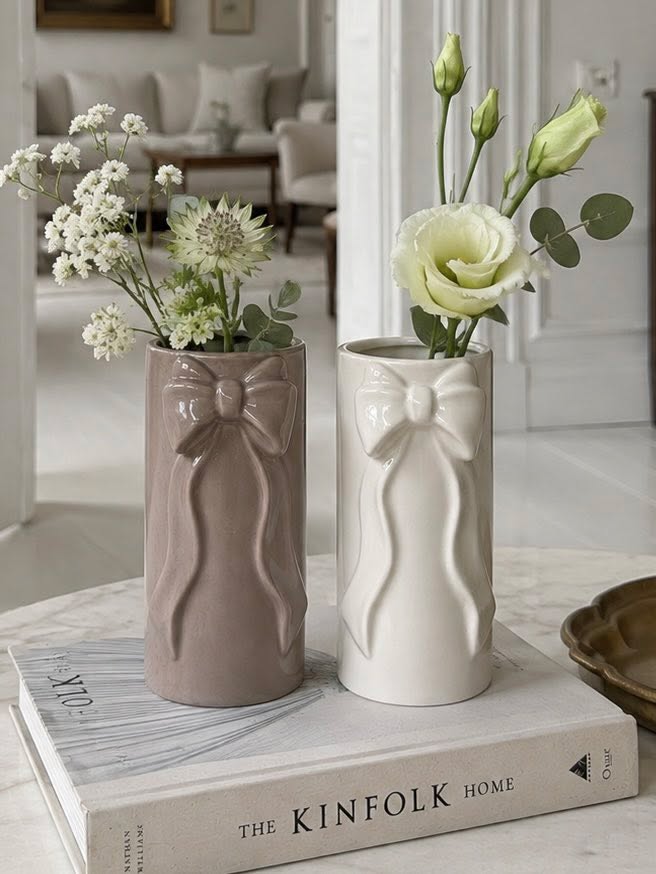 Vase avec nœud - White