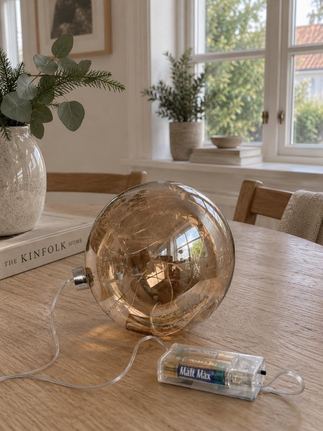 Boule avec éclairage LED