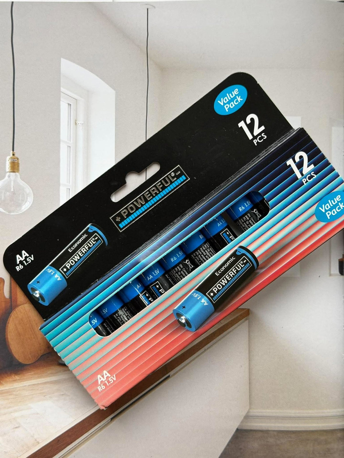 Piles AA - 12 pcs 1,5V