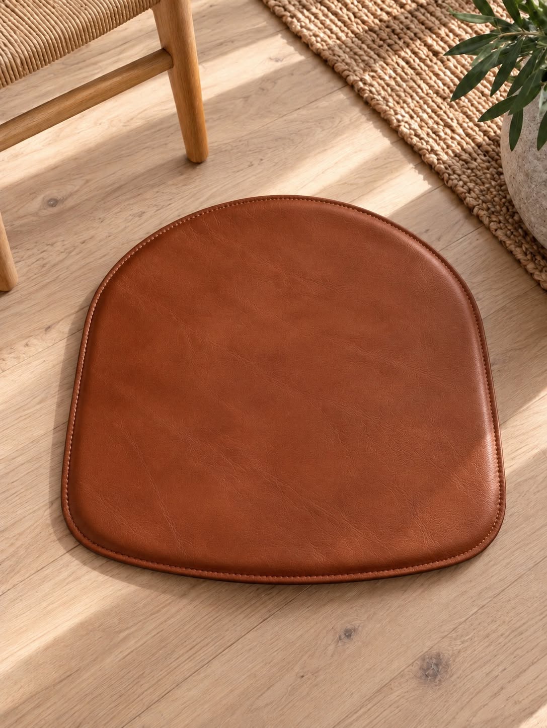 Coussin d’assise FDB J46 - buffle cognac