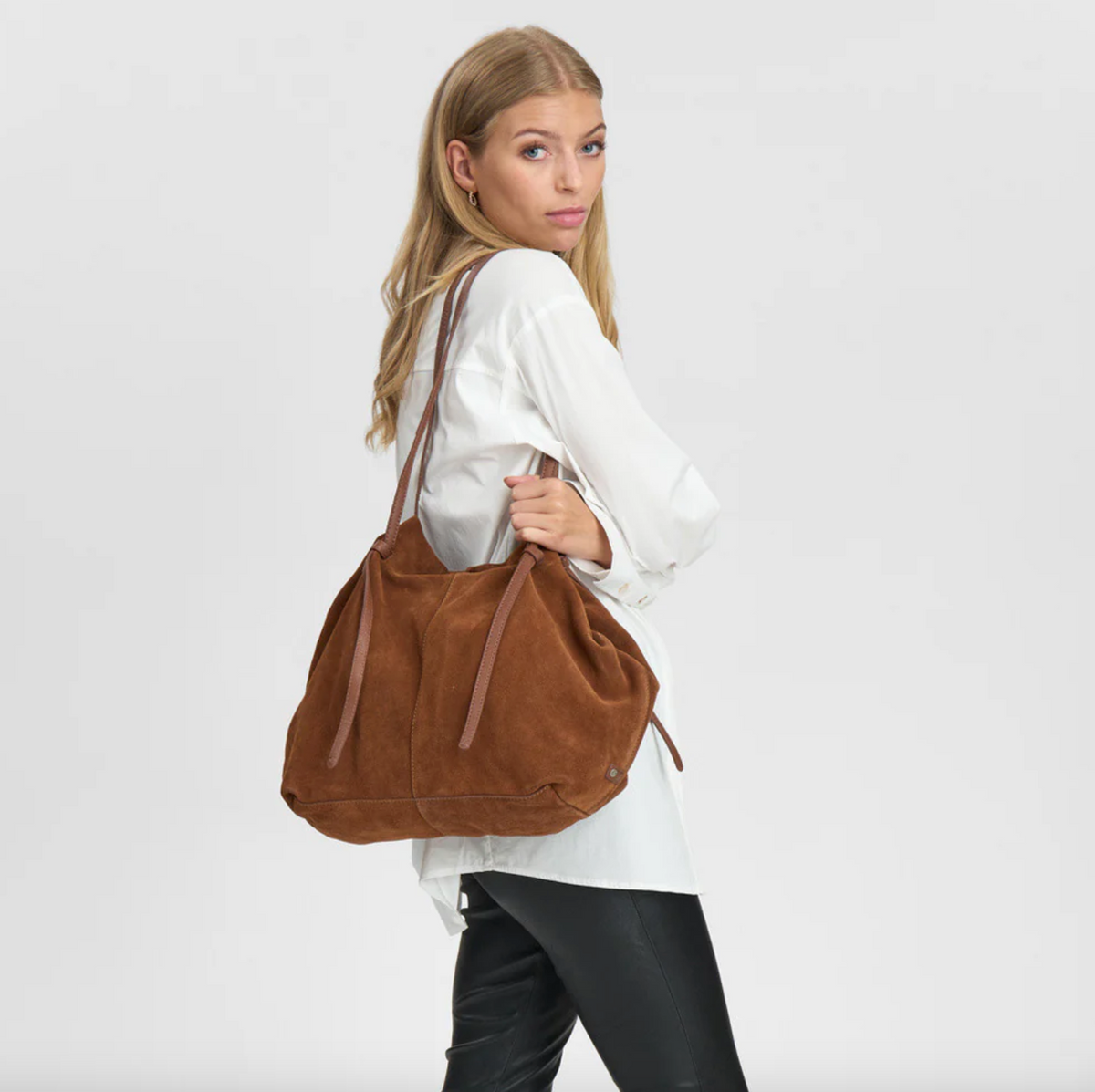 Beau shopper en daim - Cognac