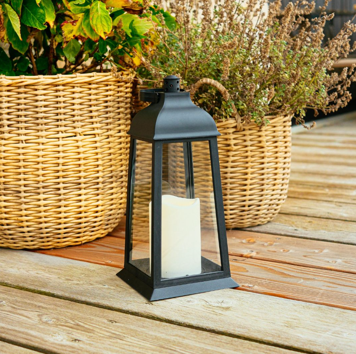 Lanterne avec éclairage LED