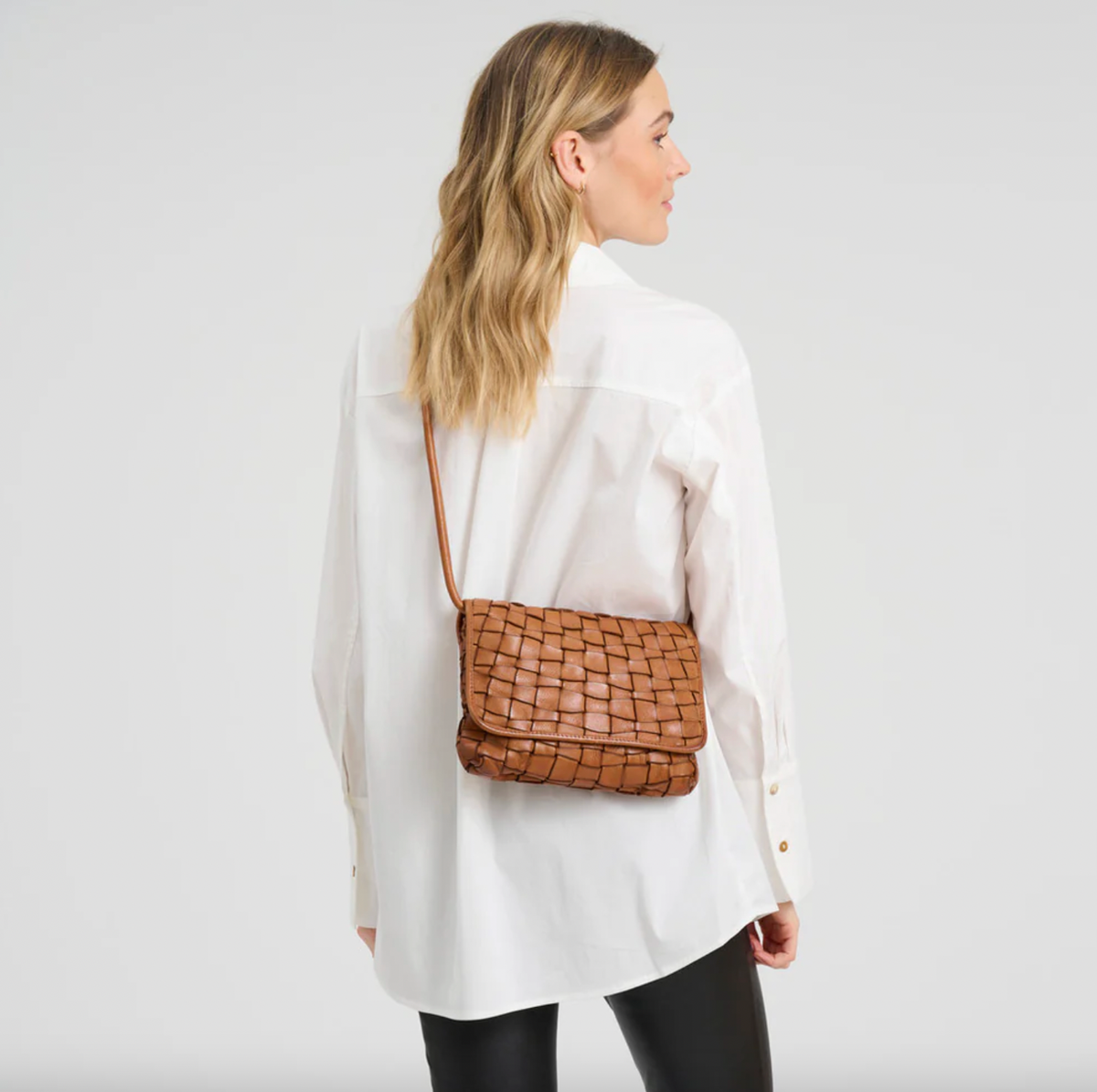 Warsaw Clutch / crossover - Vintage cognac