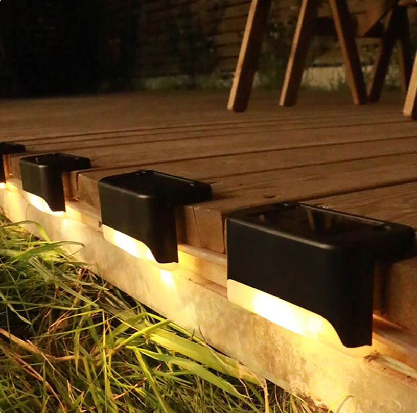 Lampes pour marche à énergie solaire - 4 pièces
