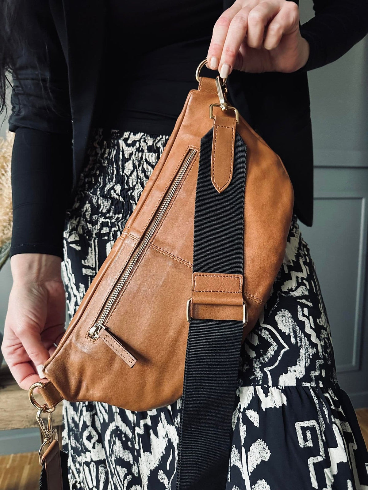 Bumbag m. kontrast – XL Cognac - VIAMAJA.DK