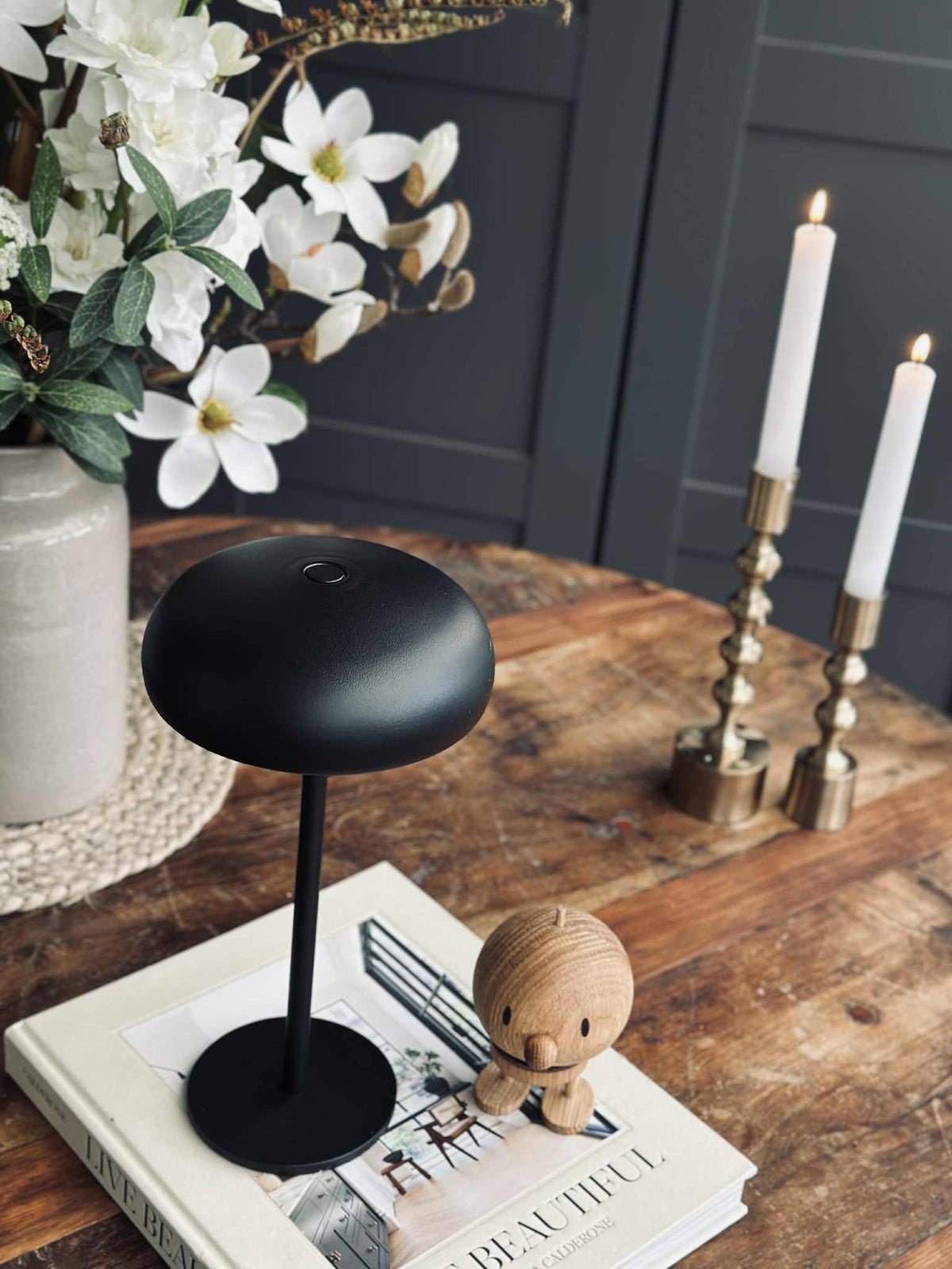 Lampe de table tactile LED Isolde. Noir/Beige