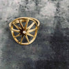 Bague plaquée or 14 carats au style graphique affirmé
