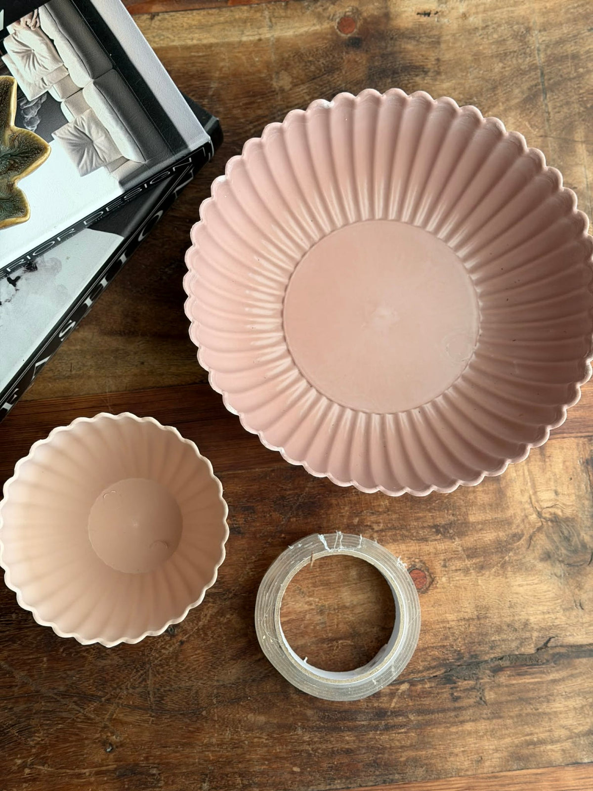 Présentoir DIY au look béton - Rose