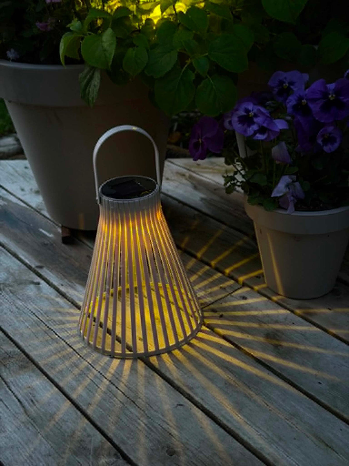 Lanterne Emily solar 24 cm - Plusieurs couleurs