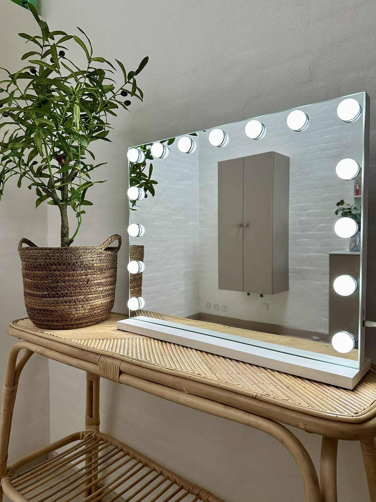 Miroir de maquillage Hollywood avec lumière