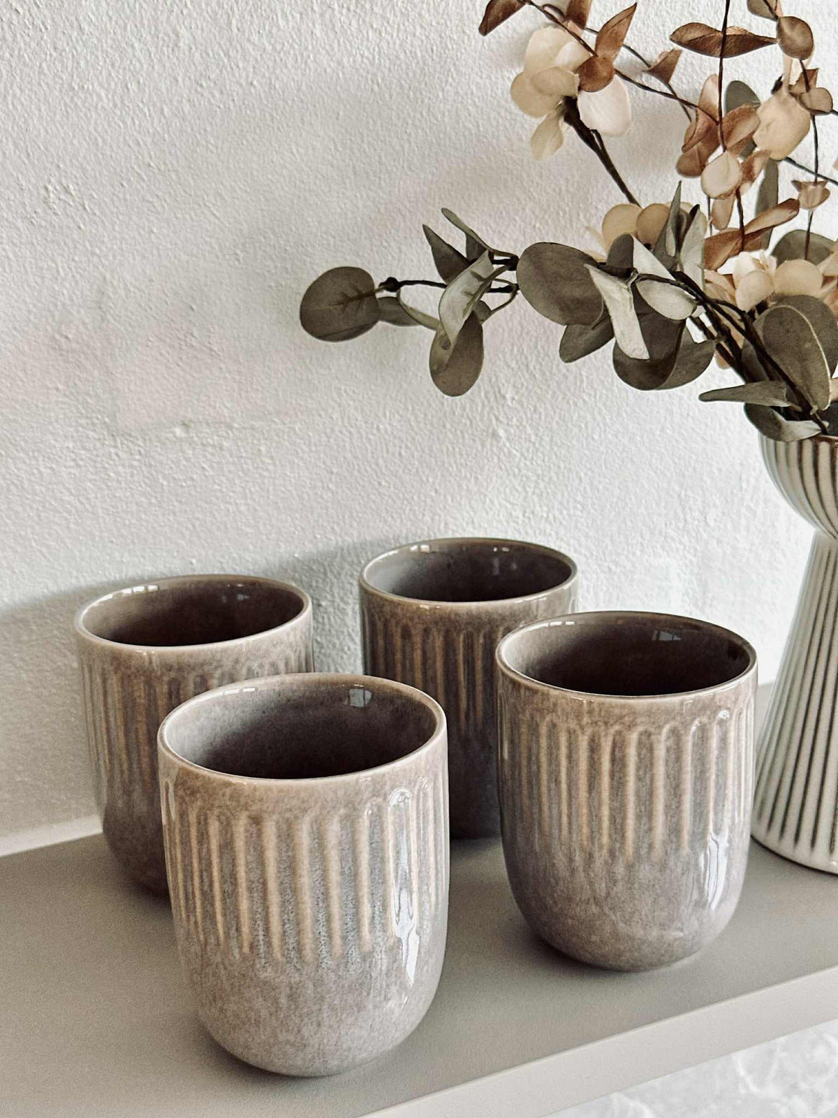 Mugs en grès – Lot de 4 - Plusieurs couleurs