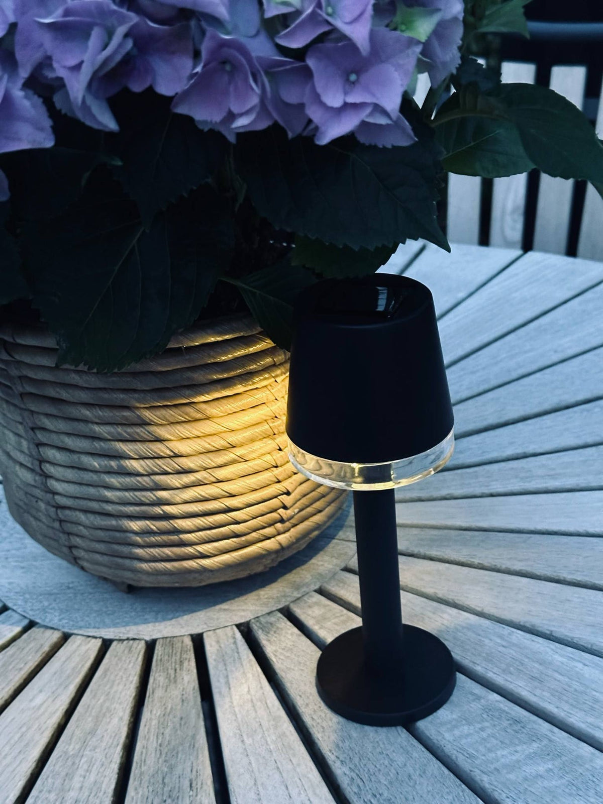 Lampe de table KIA solar