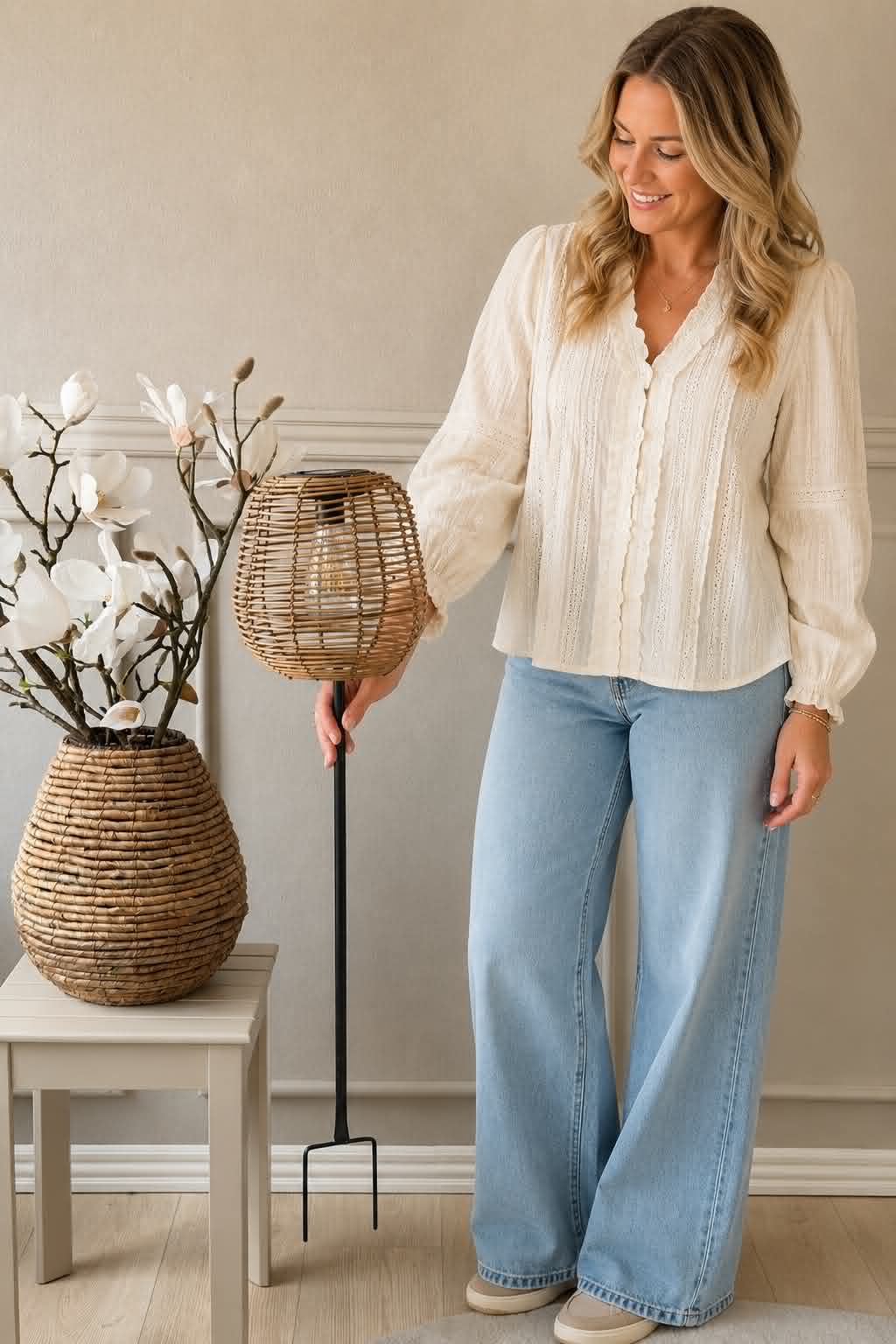 Lanterne sur pique 79 cm - Plusieurs couleurs