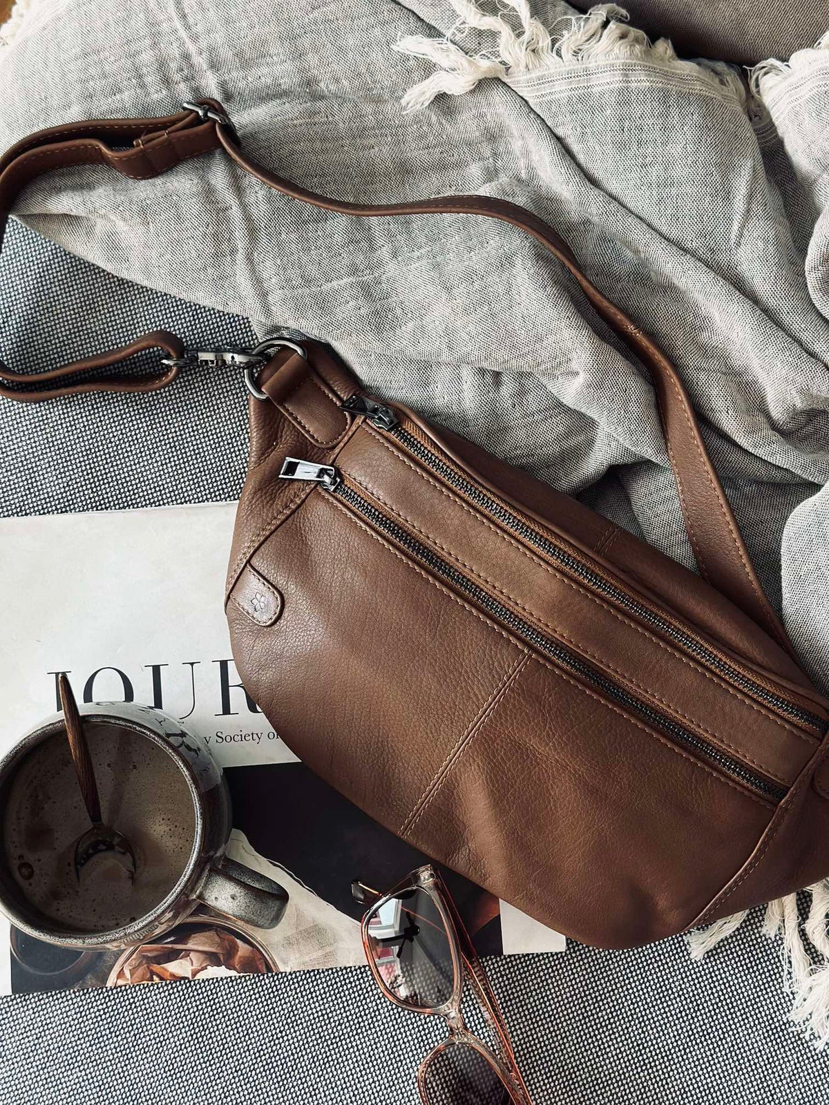 Banane Astrid - Coffee / Gunmetal