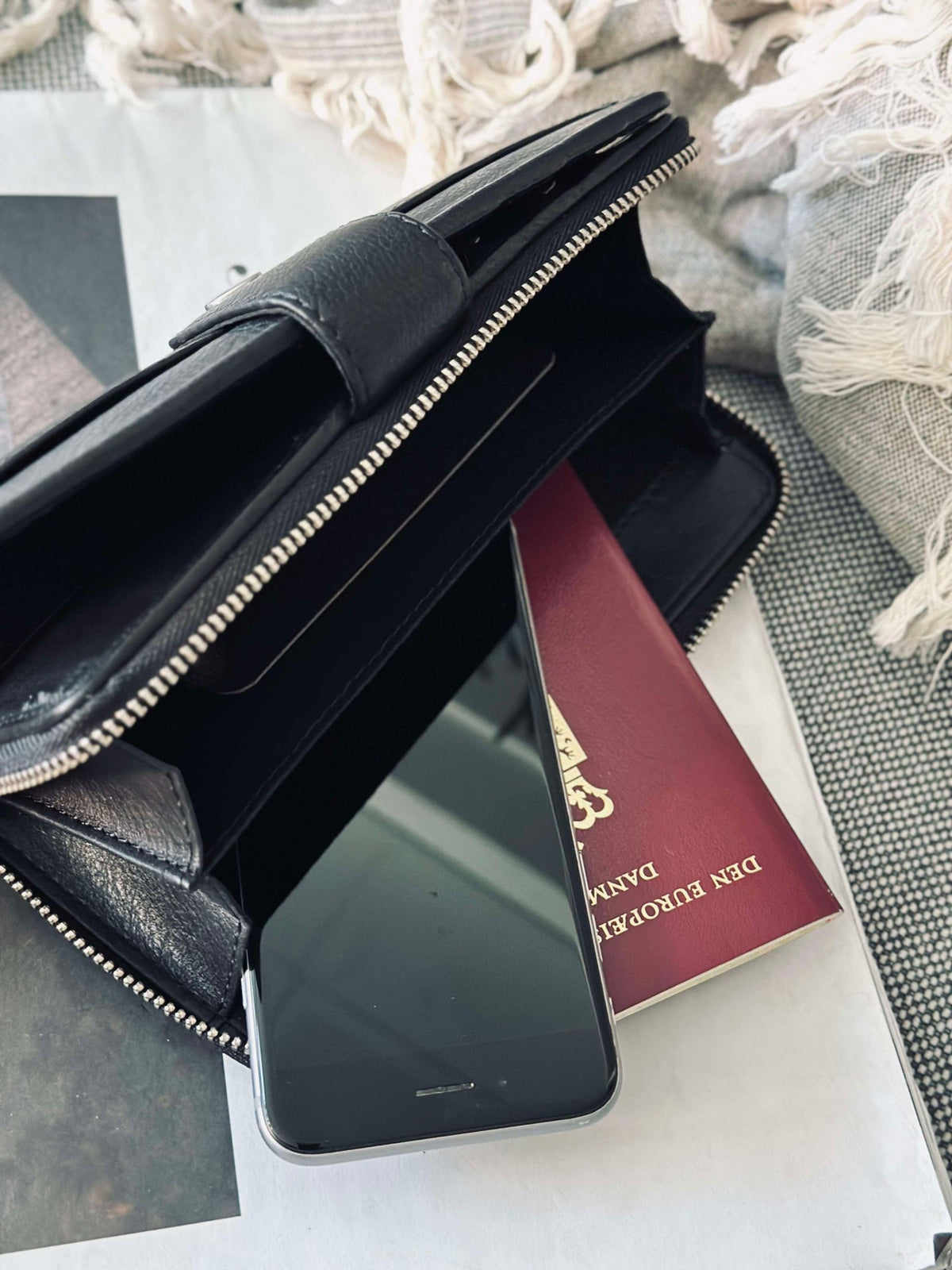 Clutch Posh – Noir / Argent