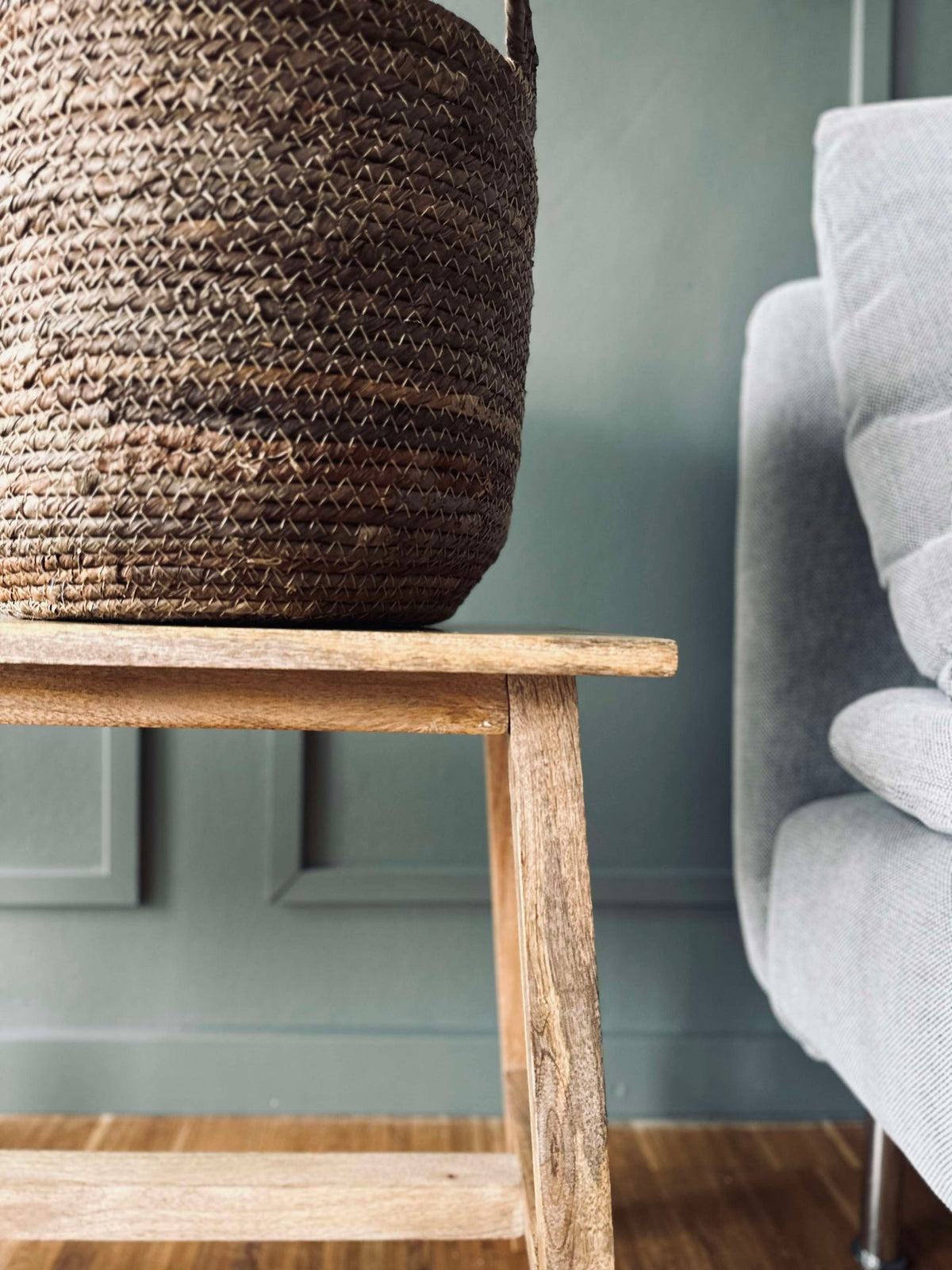 Banc Mango wood