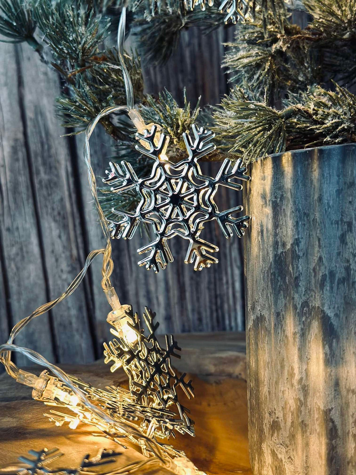 Guirlande lumineuse LED avec flocons de neige - Argent