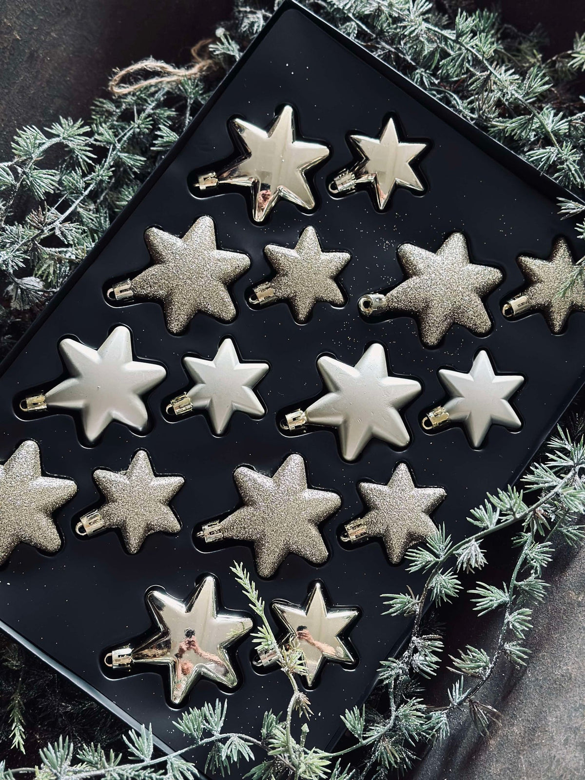 Boules de Noël avec étoiles - Lot de 16 pièces