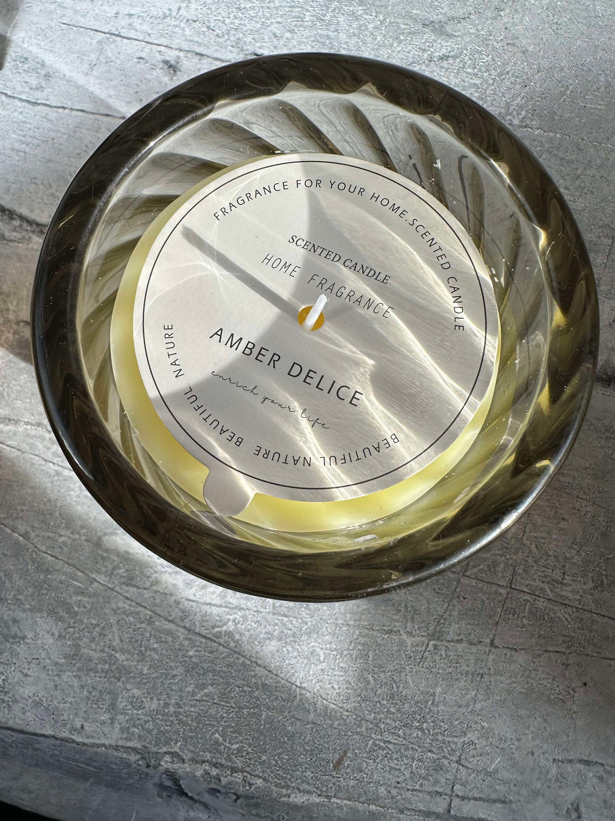 Bougie parfumée en verre - ABSOLUTE TABAC