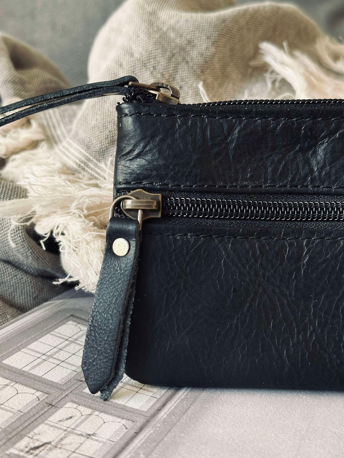 Portefeuille en cuir de buffle noir
