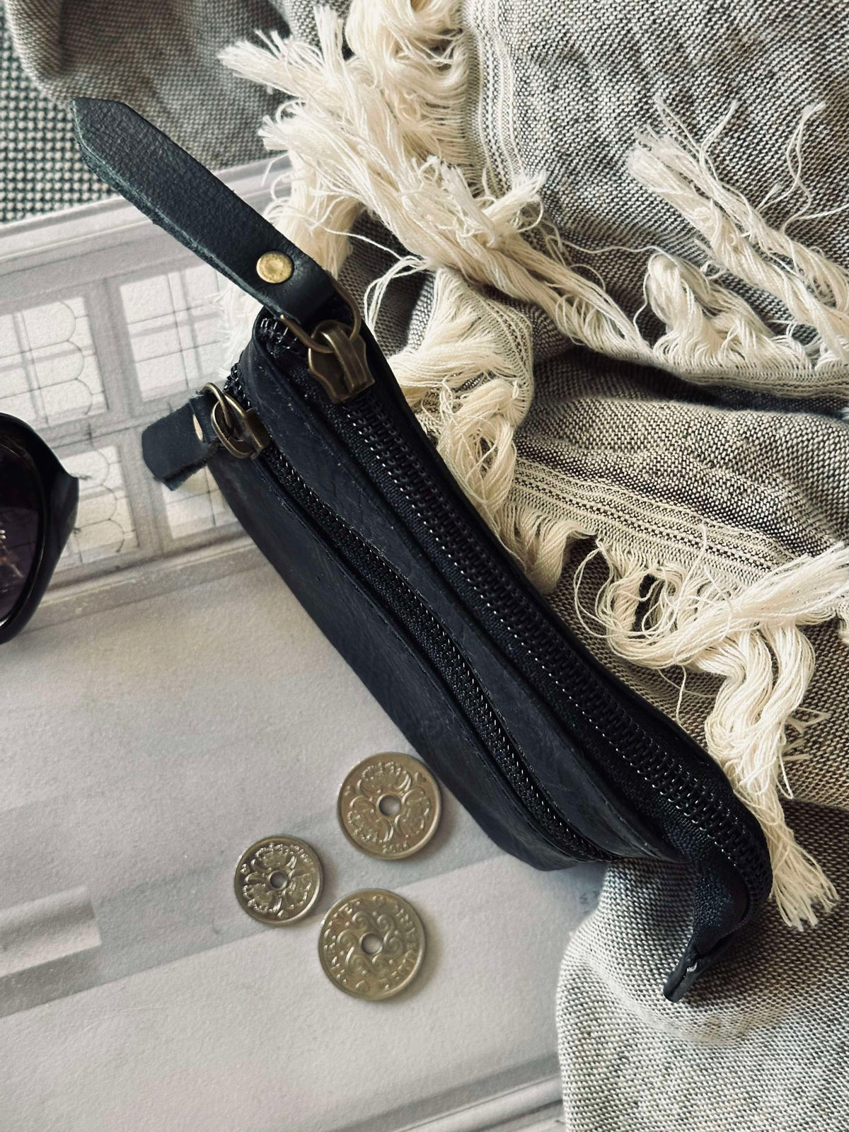 Portefeuille en cuir de buffle noir