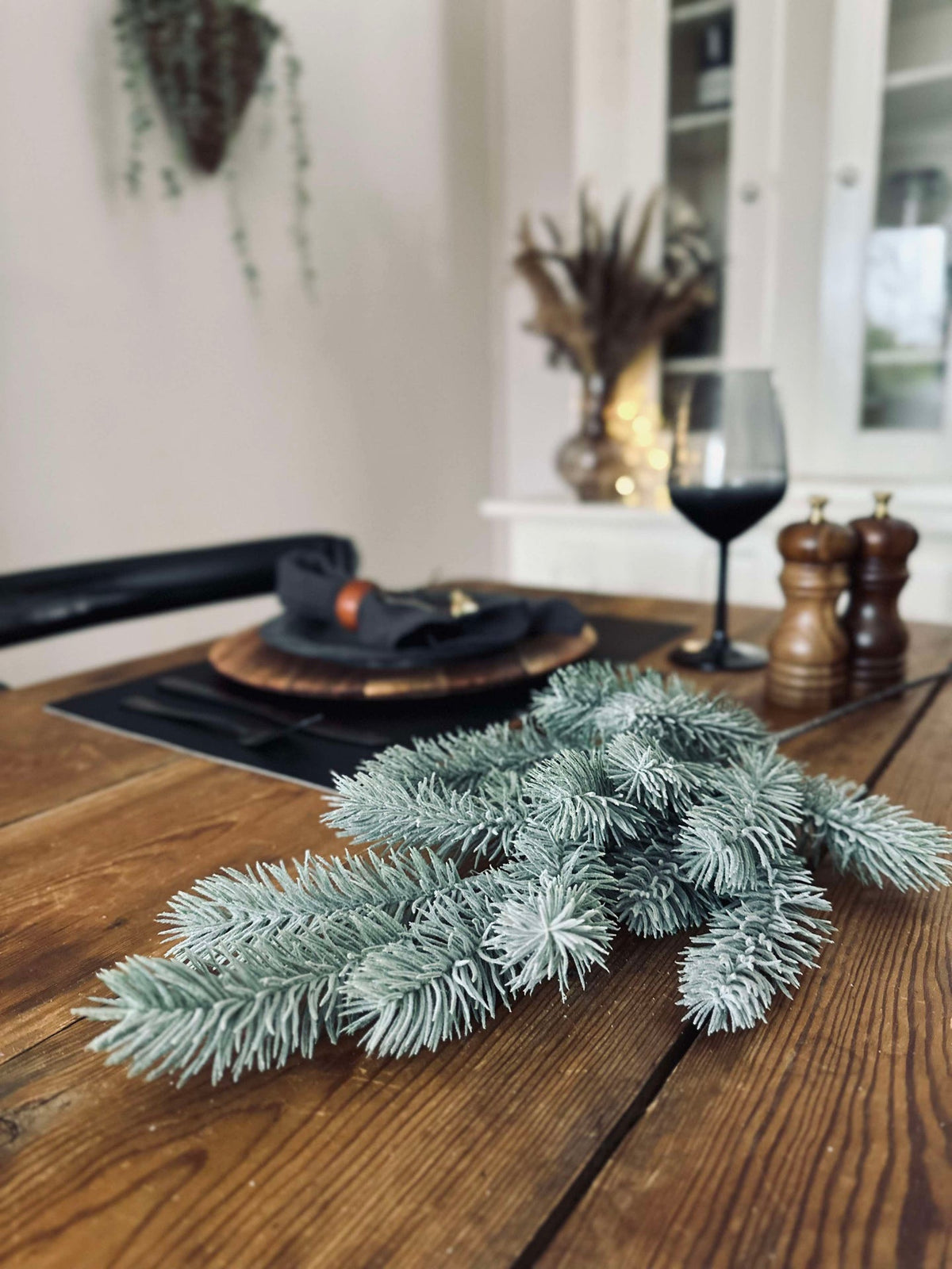 Branche de sapin verte - 64 cm