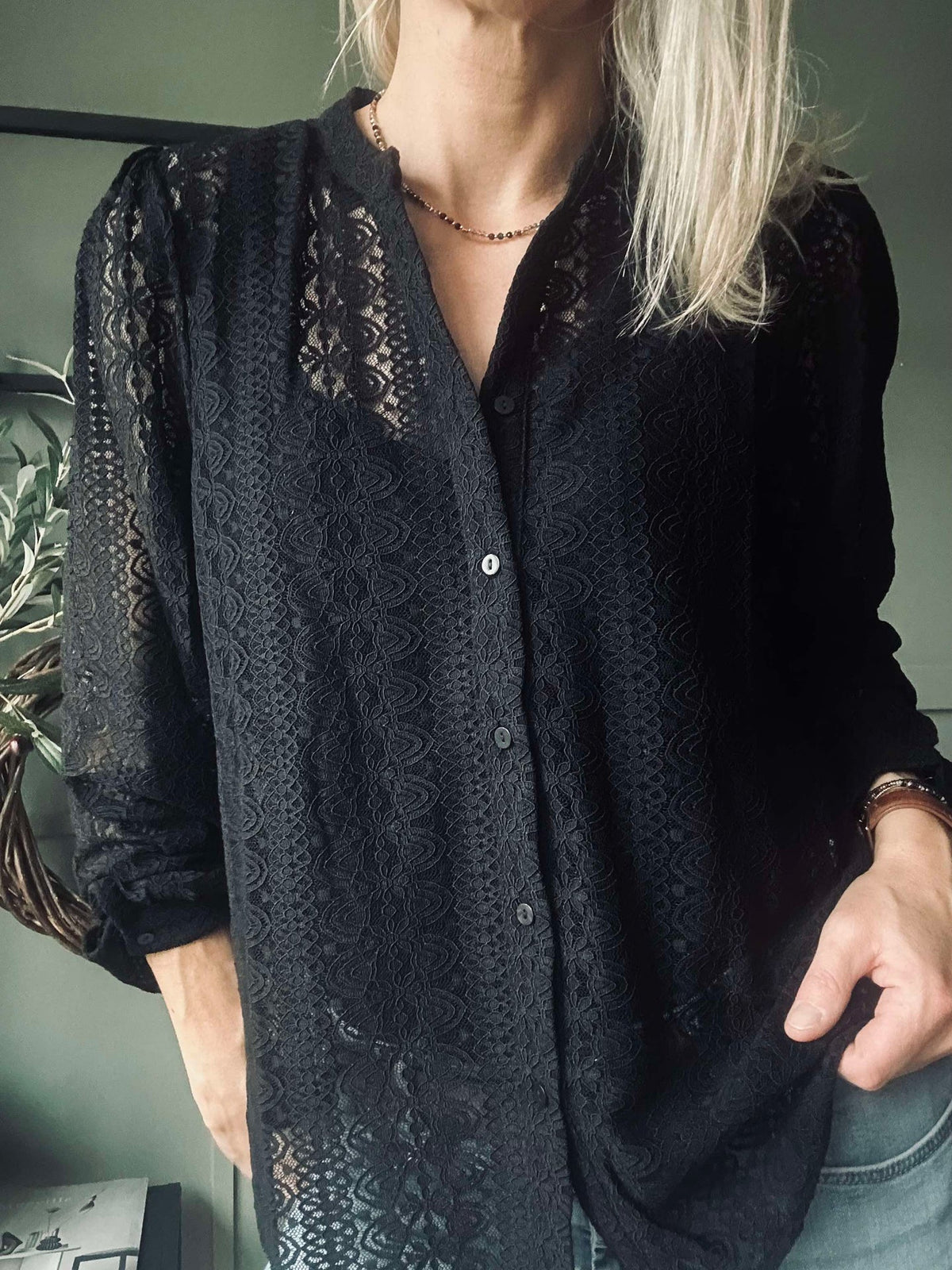 Chemise à dentelle – Black
