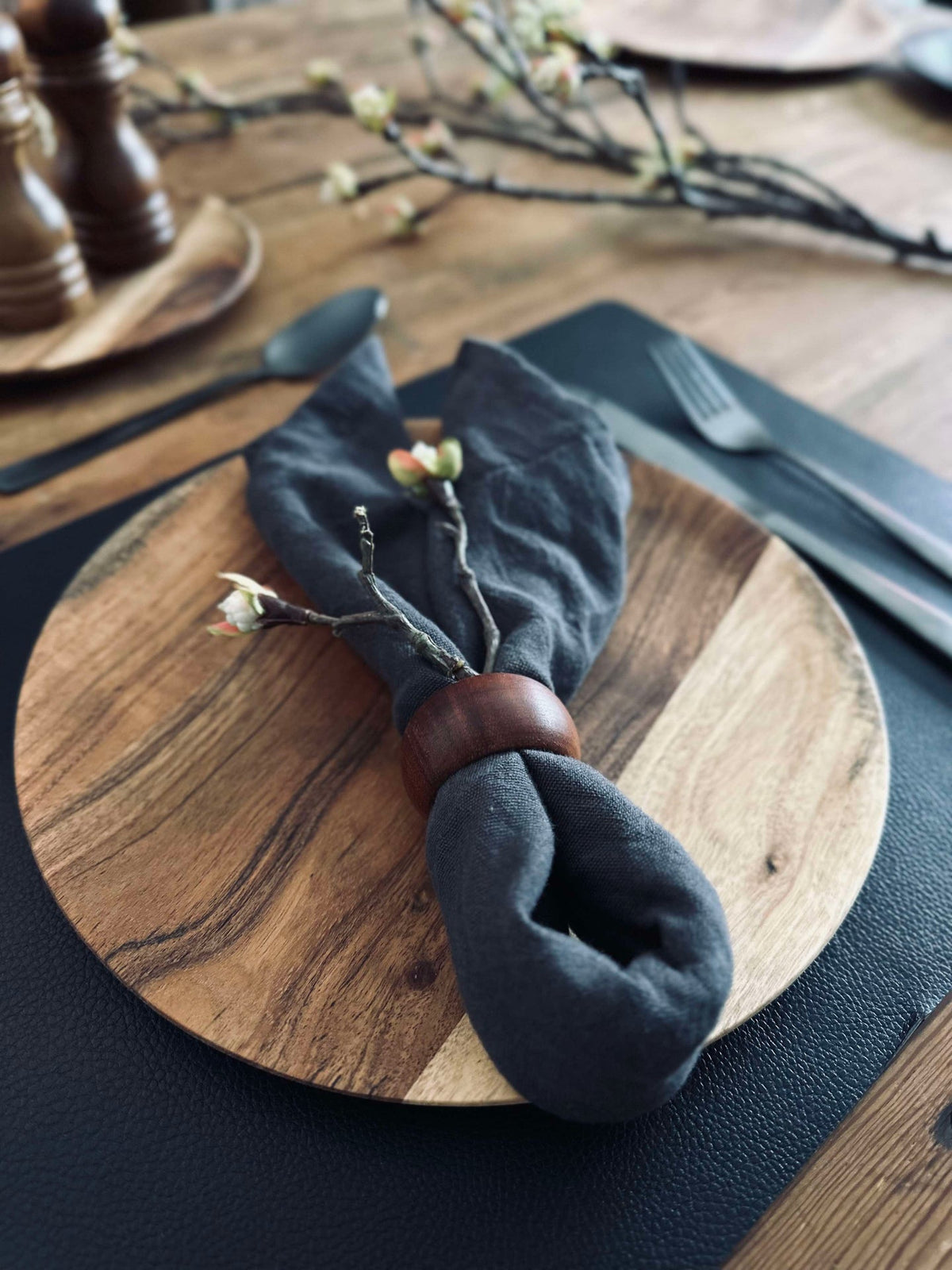 Assiette en acacia - 25 cm