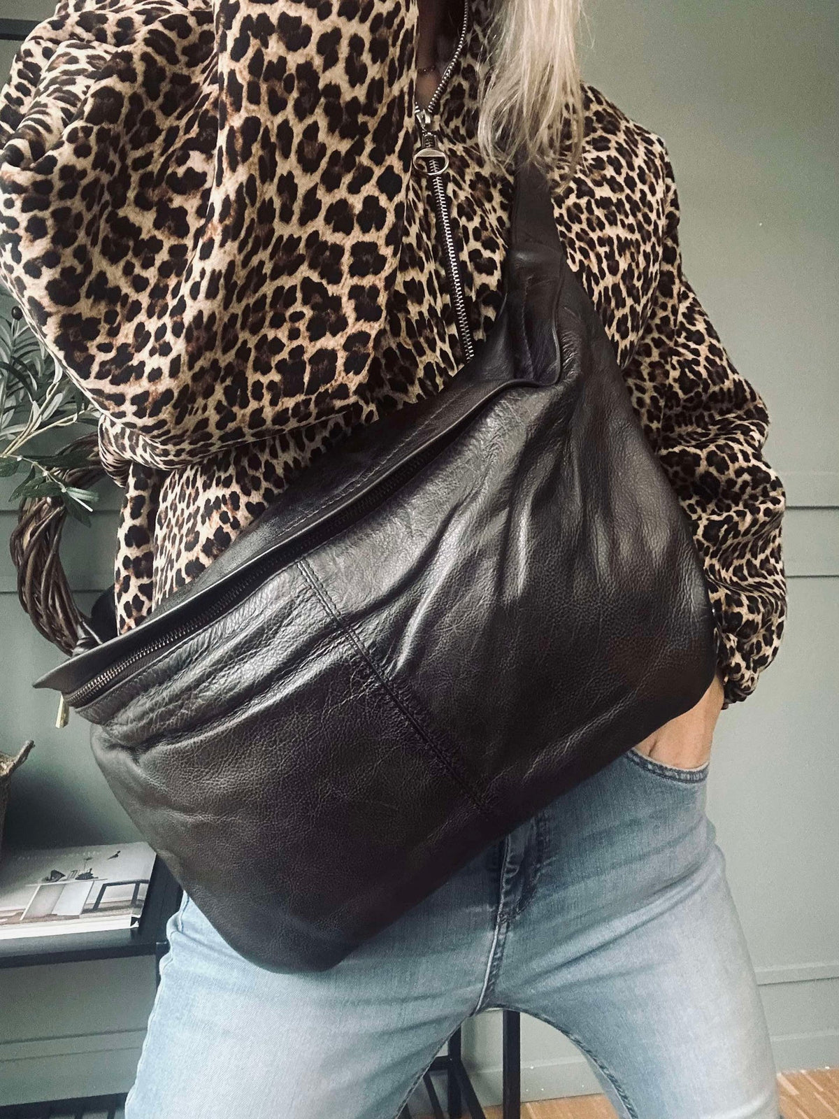 Sac banane Cool Buffy XL en cuir tout doux - Marron
