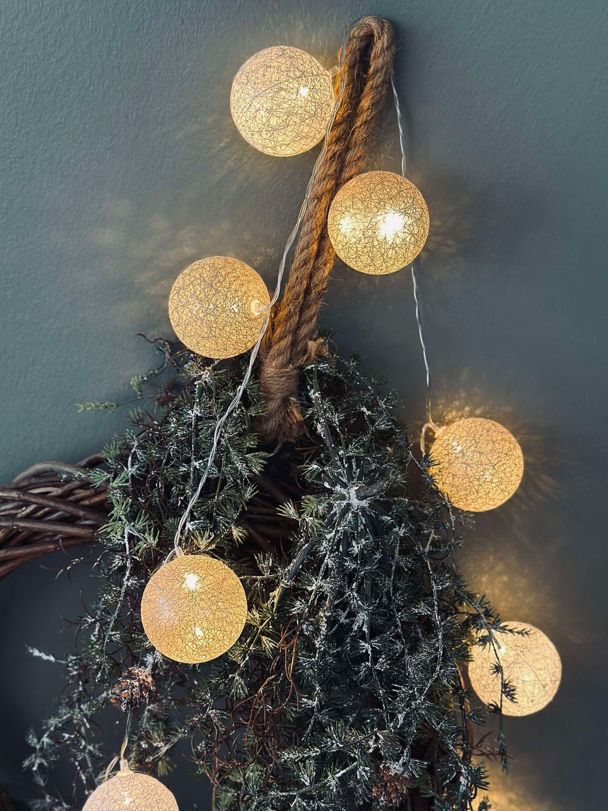Guirlande lumineuse à boules LED - Beige doré