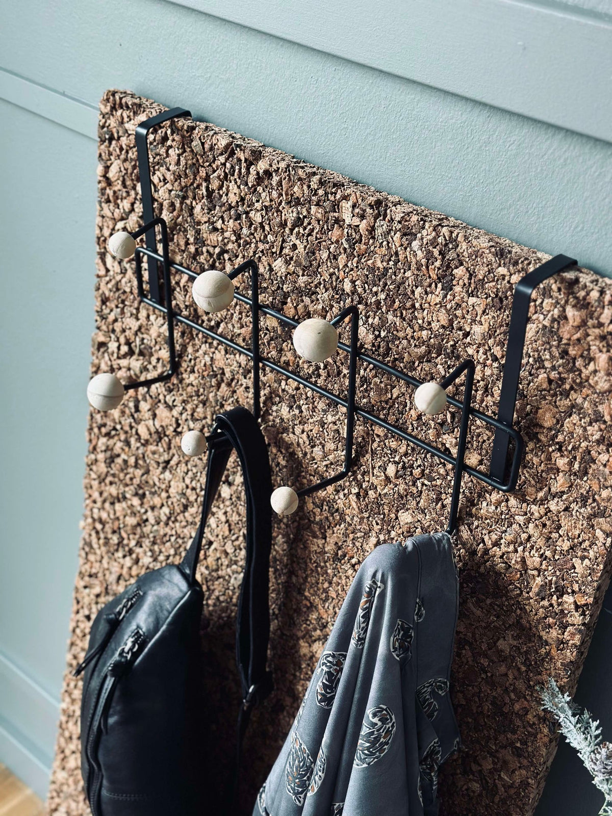 Porte-manteau pour porte