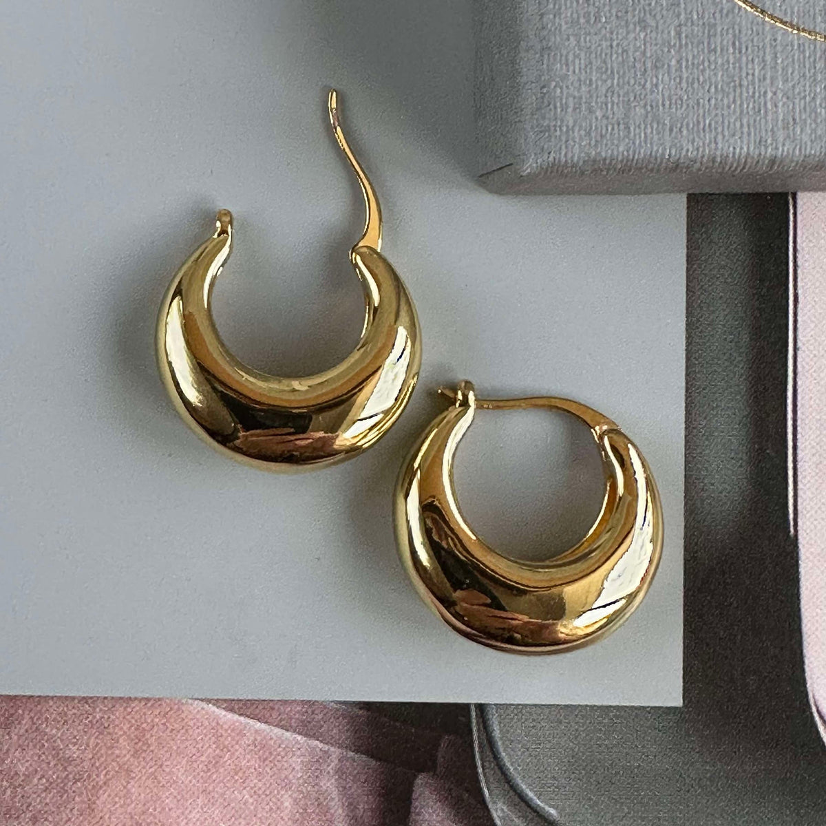 Boucles d’oreilles Baby mini plaqué or 18K