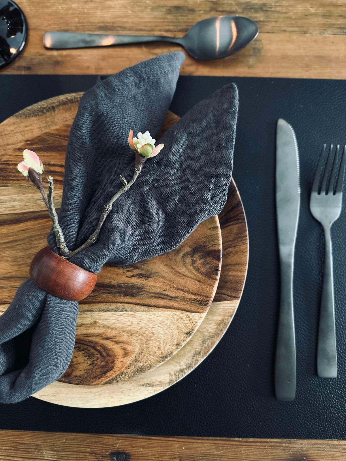 Assiette en acacia - 25 cm