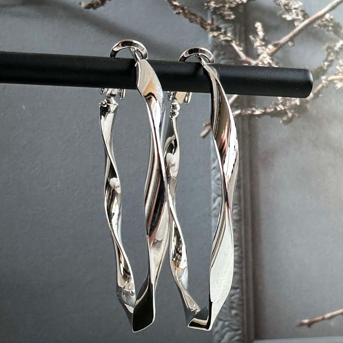 Boucles d’oreilles Hope torsadées plaquées argent