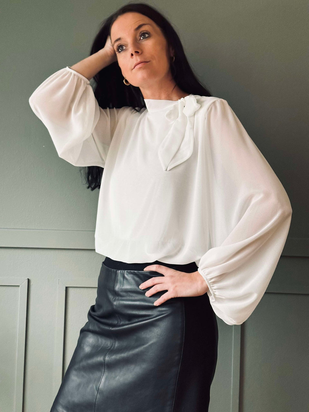 Blouse avec nœud - White