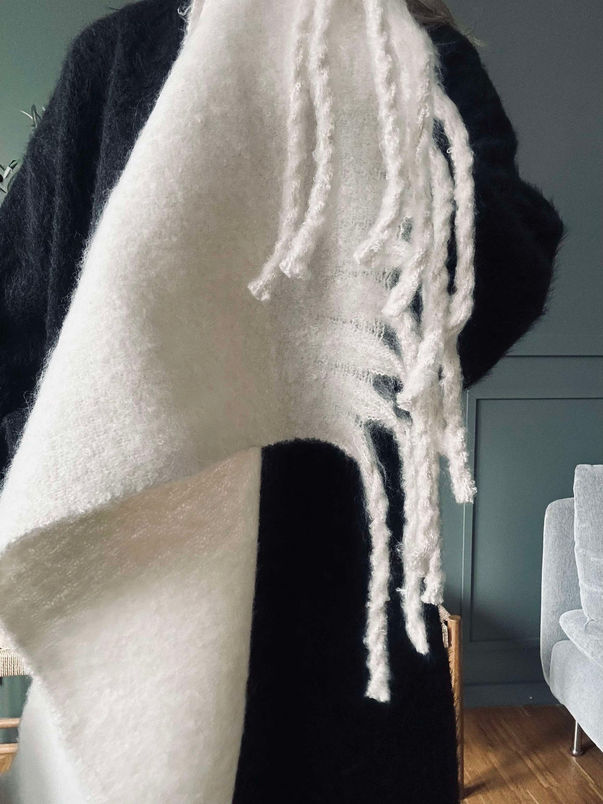 Foulard White