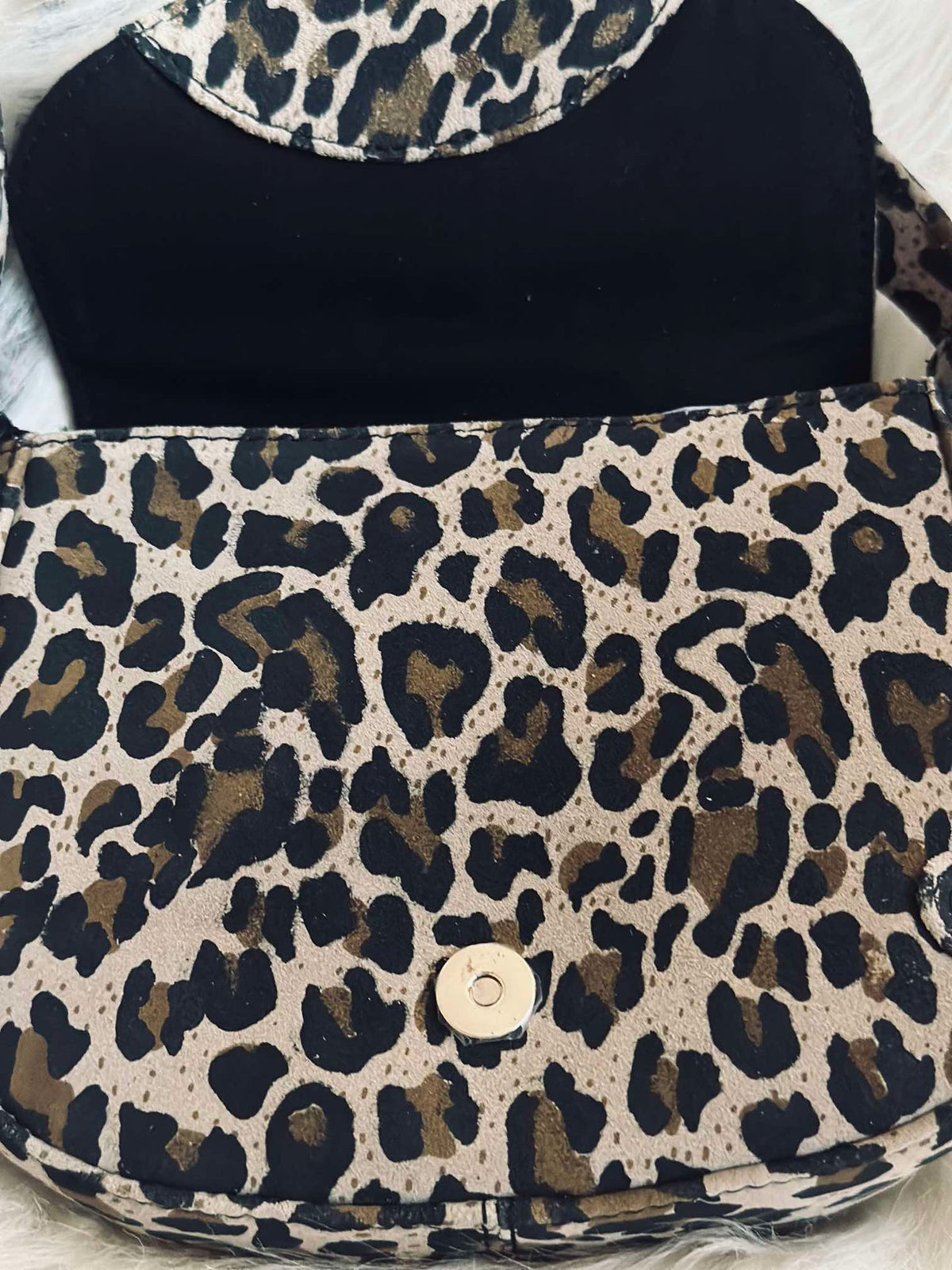 Crossbody Aura Leo